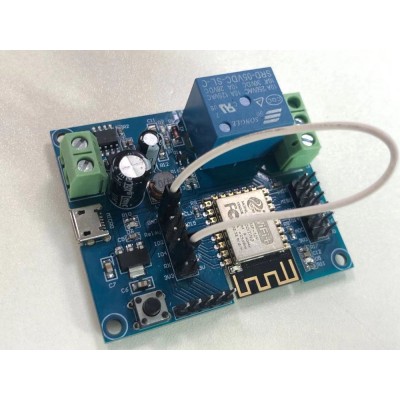 Relay module with WiFi interface and TASMOTA software, 1 relay, 10A, without cover.