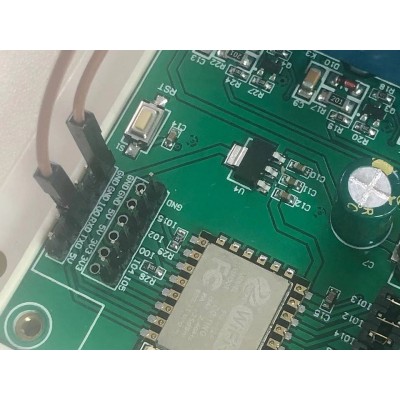 Relay module with WiFi interface and TASMOTA software, 4 relays, design with cover - board detail